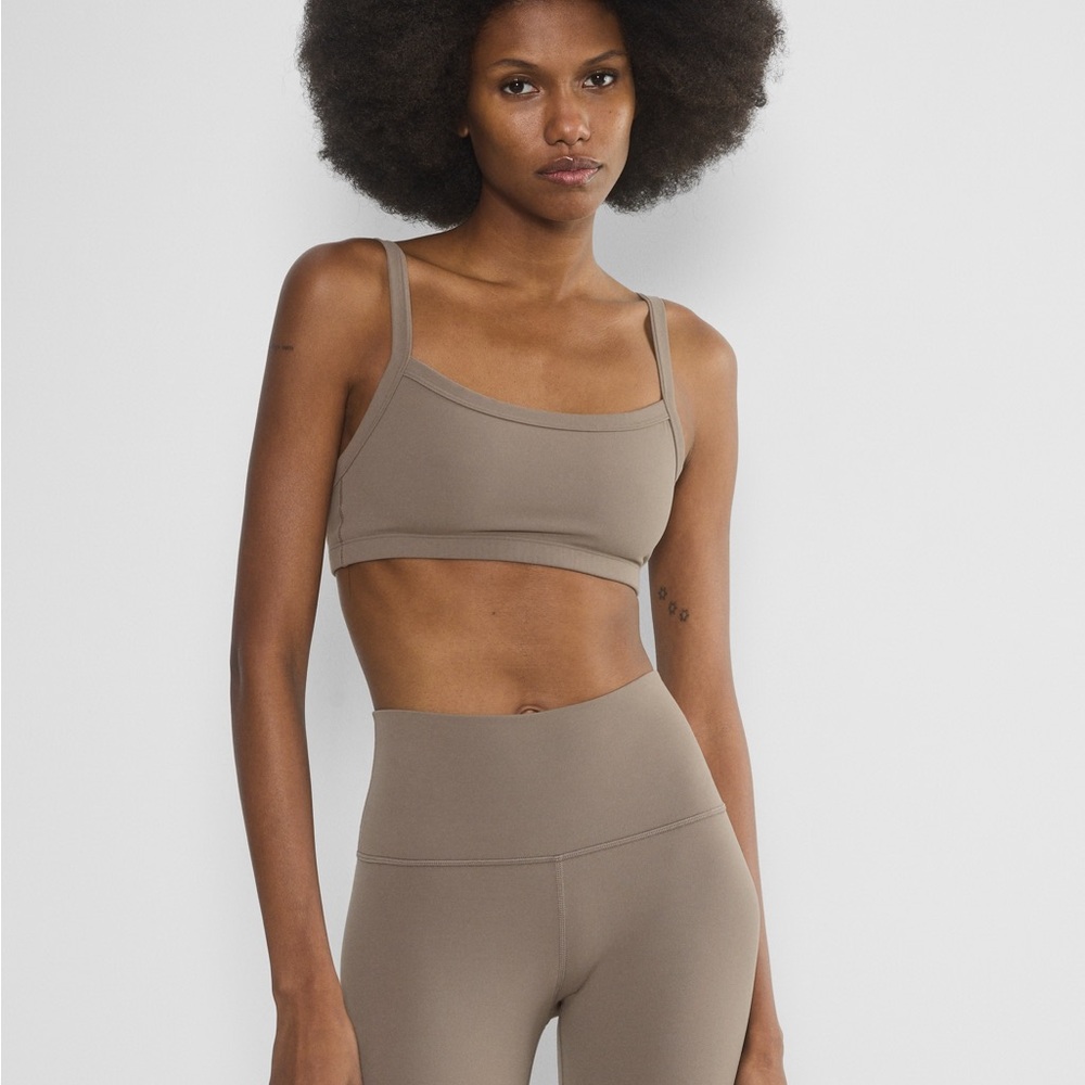 Aritzia BUTTER Tumbler Bra Top in Turner Taupe